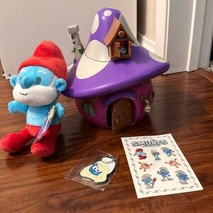 The Smurfs bundle with popcorn bucket- Papa Smurf